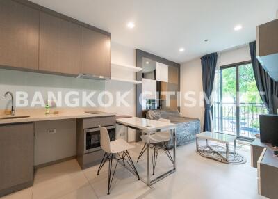 Condo at RHYTHM Sukhumvit 36-38 for sale