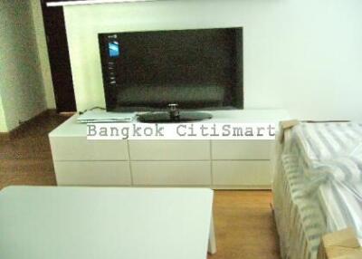 Condo at The Address Sukhumvit 42 for rent