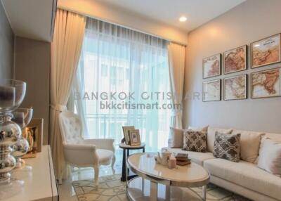 Condo at Q Langsuan for sale