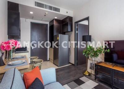 Condo at Edge Sukhumvit 23 for sale