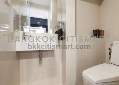 Condo at RHYTHM Sukhumvit 44/1 for sale