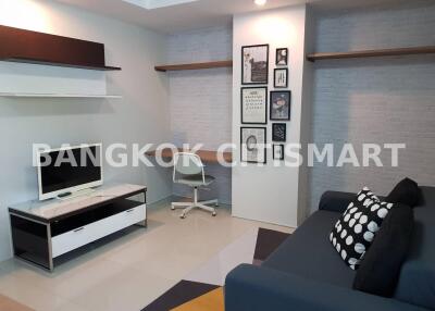 Condo at Ratchada City Condo for sale