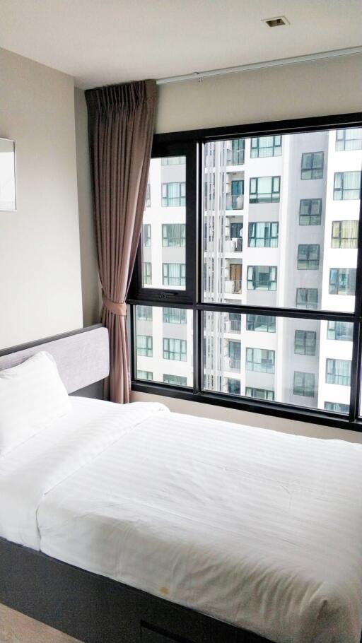 Central Pattaya Condo for Sale at The Base