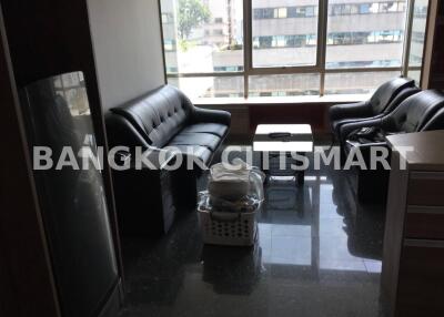 Condo at Asoke Place for rent