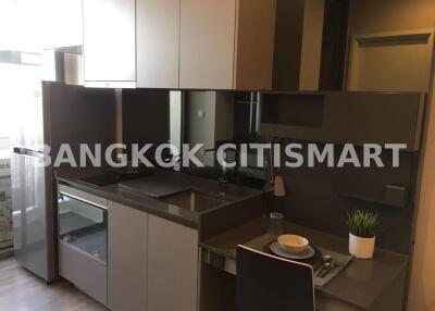 Condo at The Room Sukhumvit 69 for rent