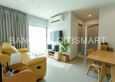 Condo at Life Sukhumvit 62 for sale