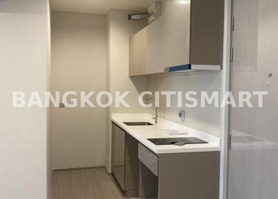 Condo at Life Sukhumvit 62 for sale