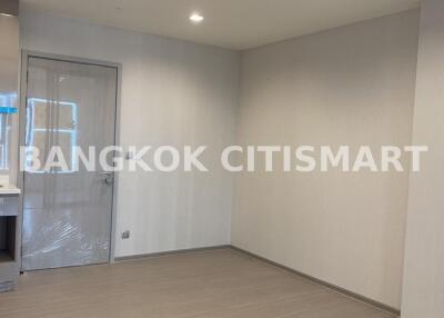 Condo at Life Sukhumvit 62 for sale