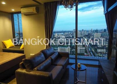 Condo at Nara 9 for rent