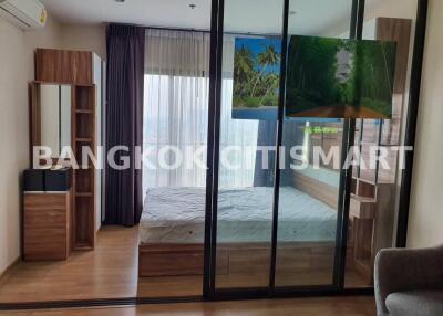 Condo at The Tree Rio Bang-Aor Station for sale