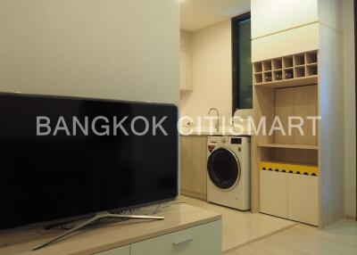 Condo at Life Pinklao for sale