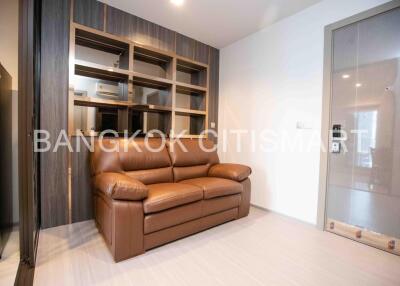 Condo at Life Asoke-Rama 9 for sale