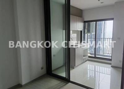 Condo at Life Asoke-Rama 9 for sale