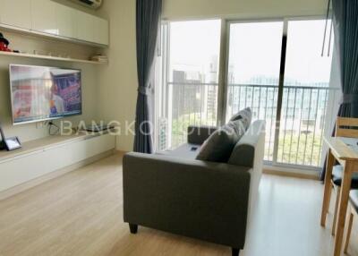 Condo at Noble Revolve Ratchada for rent