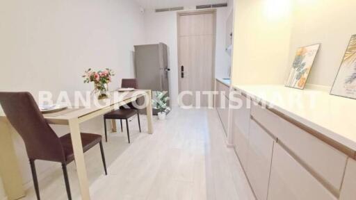 Condo at Noble Ploenchit for sale