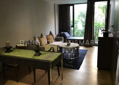 Condo at Klass Langsuan for rent