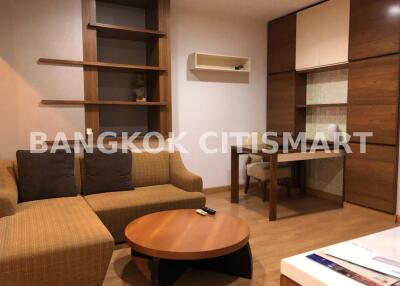 Condo at Life@Ratchada for rent