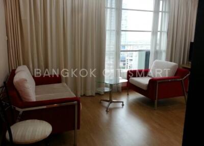 Condo at Baan Klang Krung Siam Pathumwan for rent