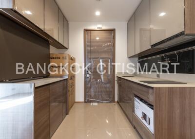 Condo at THE LINE Phahol-Pradipat for sale