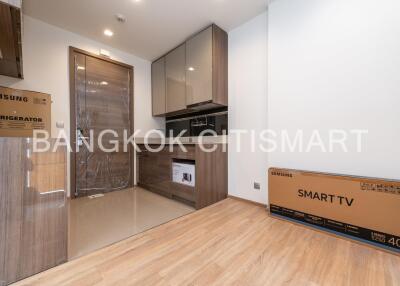 Condo at THE LINE Phahol-Pradipat for sale