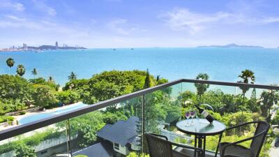 Condo Wong Amat Tower in Pattaya for Sale