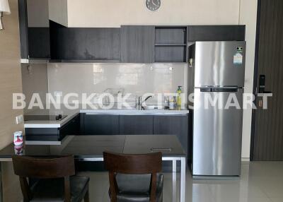 Condo at RHYTHM Sukhumvit 44/1 for sale