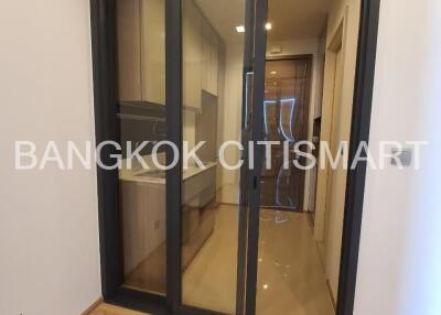 Condo at THE LINE Phahol-Pradipat for sale