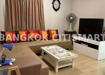 Condo at Plum Condo Chaengwattana Station for sale