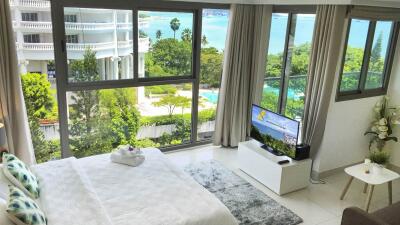 The Wong Amat Tower Condo for Sale - Pattaya