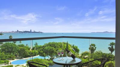 The Wong Amat Tower Condo for Sale - Pattaya