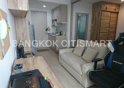 Condo at Ideo Q Chula-Samyan for sale