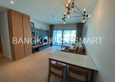 Condo at The Room Charoenkrung 30 for sale