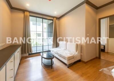 Condo at The Reserve Kasemsan 3 for sale