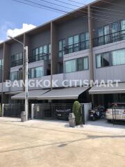 Townhouse at Baan Klang Muang The Edition Sathorn-Suksawat for sale