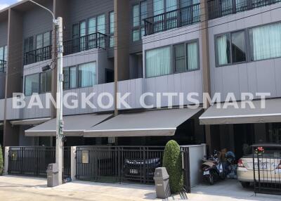 Townhouse at Baan Klang Muang The Edition Sathorn-Suksawat for sale