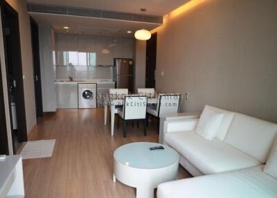 Condo at The Address Phayathai for rent