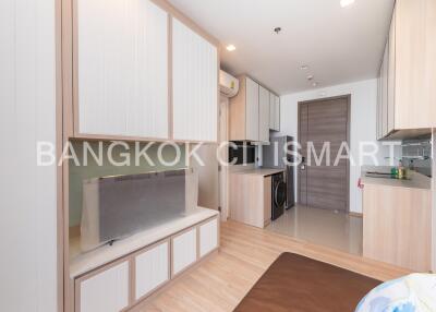 Condo at THE LINE Phahol-Pradipat for sale