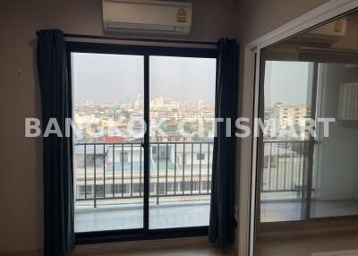 Condo at The Parkland Phetkasem-Thapra for sale