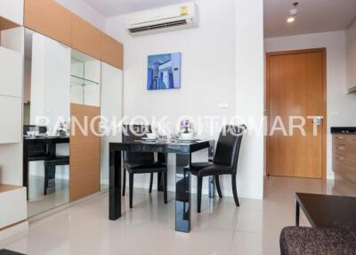 Condo at Circle Condominium for sale