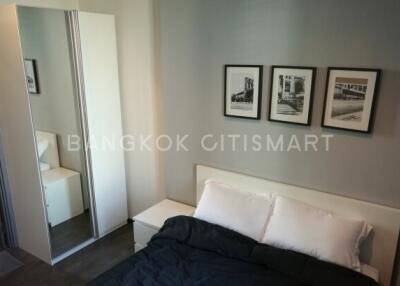 Condo at Edge Sukhumvit 23 for rent