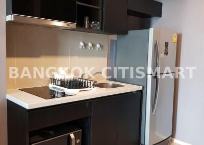 Condo at RHYTHM Sukhumvit 44/1 for rent