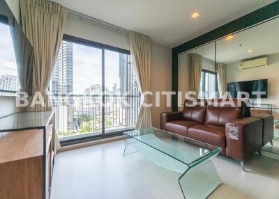 Condo at RHYTHM Sukhumvit 36-38 for sale