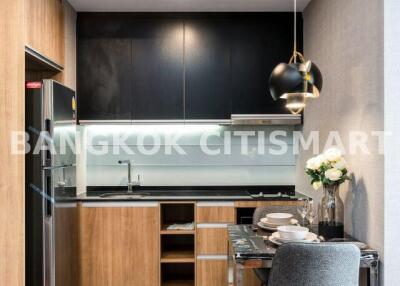 Condo at Wish Signature Midtown Siam for sale