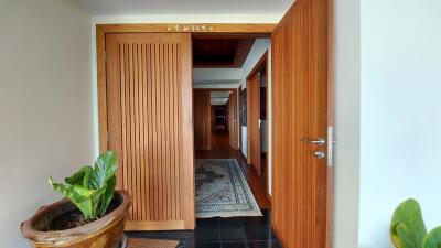 Nirvana Place Penthouse for Sale in Pattaya