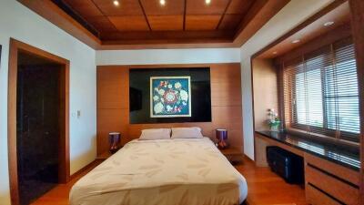 Nirvana Place Penthouse for Sale in Pattaya