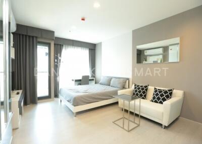 Condo at RHYTHM Sukhumvit 36-38 for sale