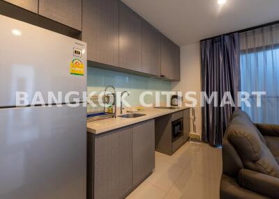 Condo at RHYTHM Sukhumvit 36-38 for sale