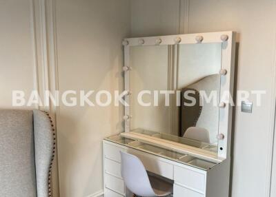 Condo at Life Asoke-Rama 9 for sale