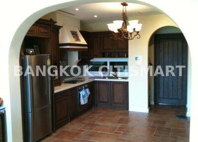 Condo at Magnolia Condominium Bangna-Trad K.M. 7 for rent