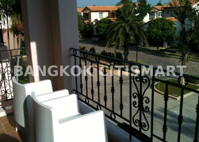 Condo at Magnolia Condominium Bangna-Trad K.M. 7 for rent